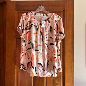 Women’s VanHeusen multi color blouse